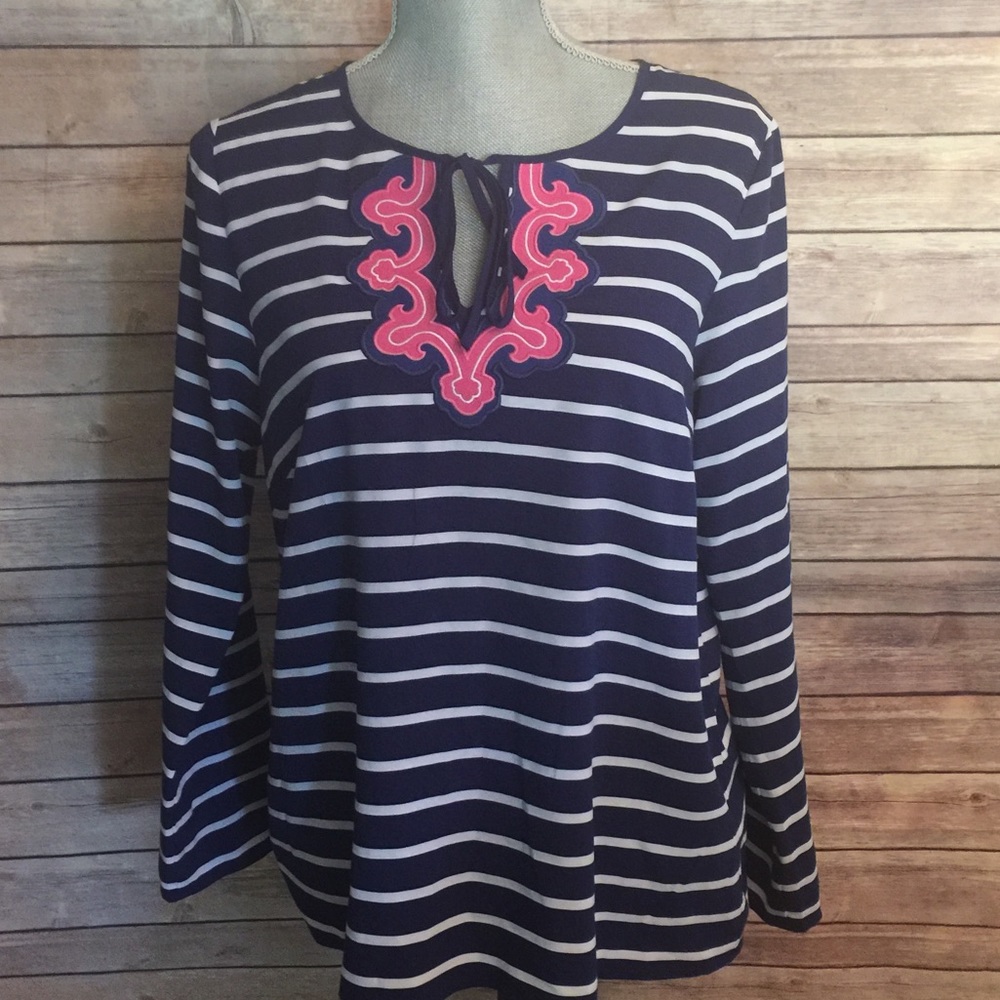 Vineyard vines navy striped blouse pink Detail S